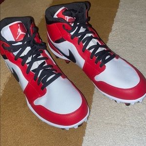 Jordan Td Mid Chicago cleats